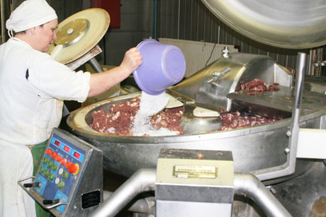 «Катись колбаской» – поговорим о названии продукта
