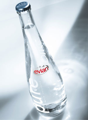 Gold Pentaward (напитки) - evian pure, Grand Angle Design (Франция)