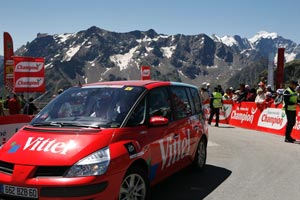 Vittel - официальная вода велогонки Tour de France 2009