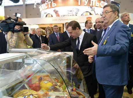 Оценки чиновников