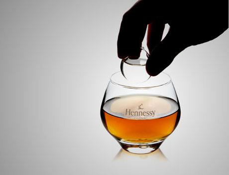 Темные дела с Hennessy 