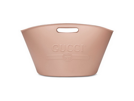 Резиновая мода