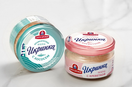 Маяк, волны, облака