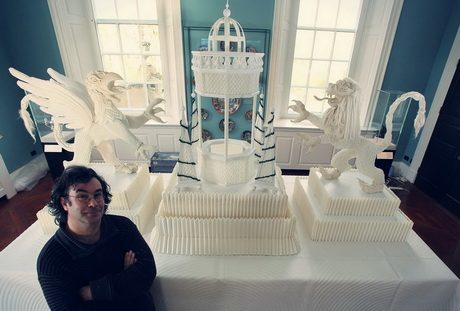 Разворачивая историю