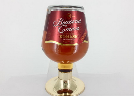 Коньячный фужер