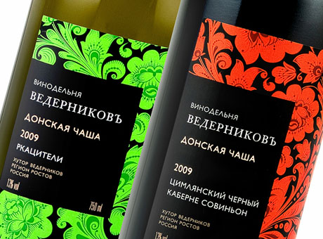 Хохлома на бутылке