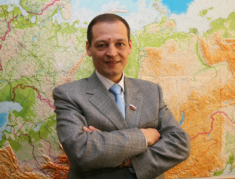 Молоко с запахом нефти