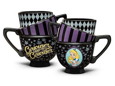 Улыбка за чаем