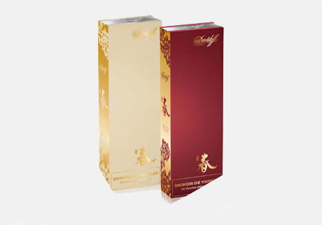 Привлекательный Davidoff