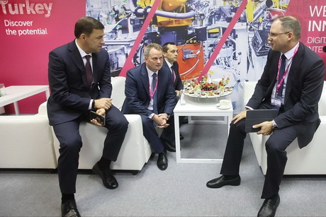 Удивительная подача