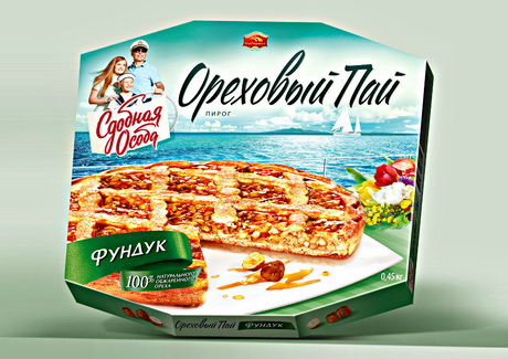 На морском побережье