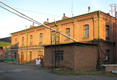 Простаивают без дела