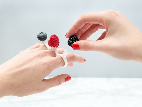 Укрась едой!